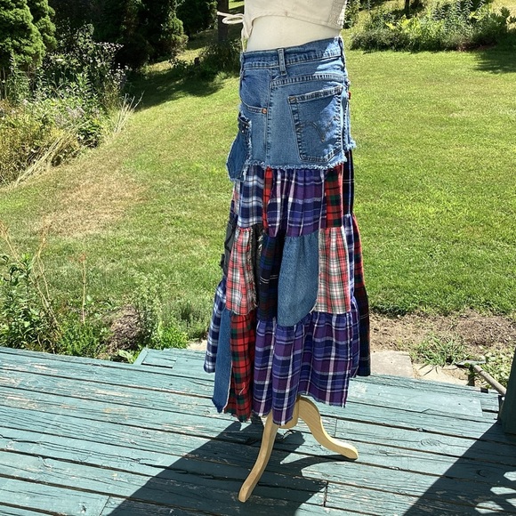 Boho tiered plaid flannel patchwork attached to Levi jean upcycled maxi skirt M - Picture 7 of 14